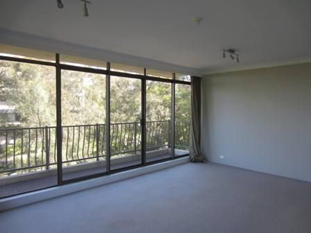 2 bedrooms Apartment / Unit / Flat in 4C/3 Jersey Road ARTARMON NSW, 2064