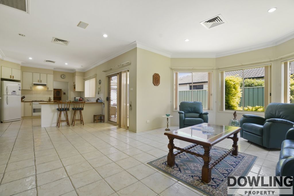 18 Rosettes Street, Fletcher NSW 2287, Image 2