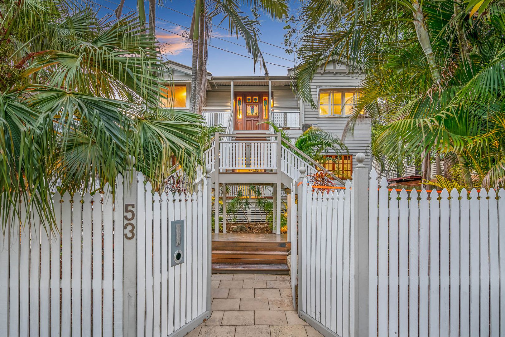 53 Gillan Street, Norman Park QLD 4170