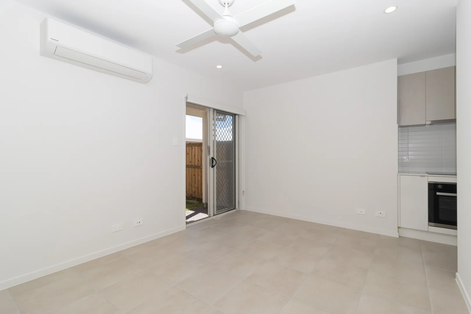 Additional image 2 of 2/29 Summer Drive, Wondunna QLD 4655