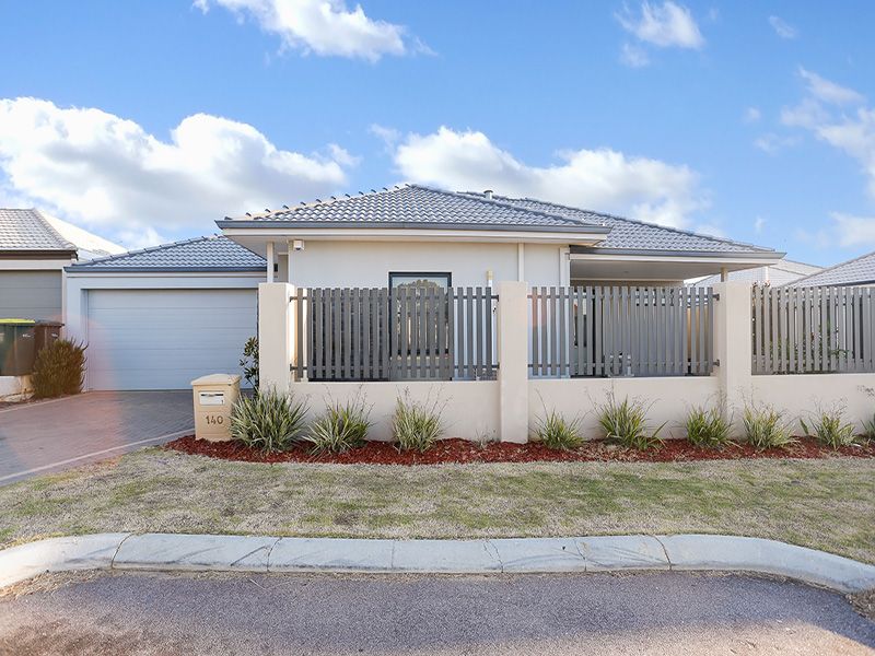 3 bedrooms House in 144 Willespie Drive PEARSALL WA, 6065