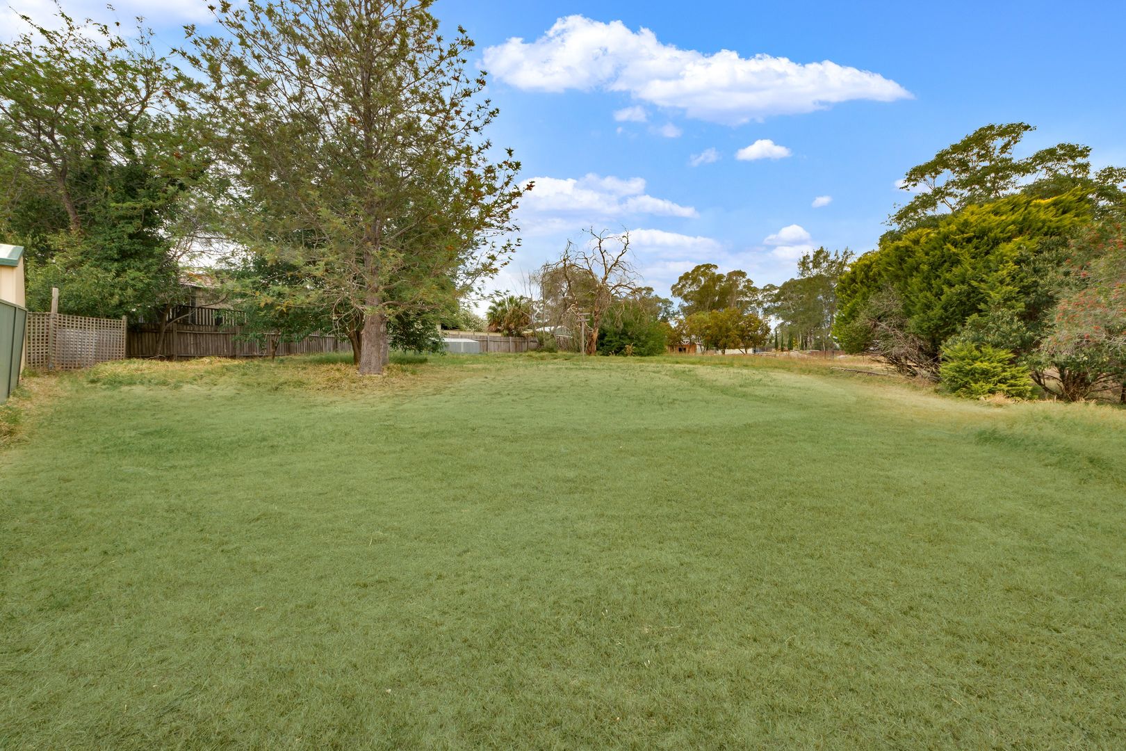 46 Eagleview Road, Minto NSW 2566, Image 2