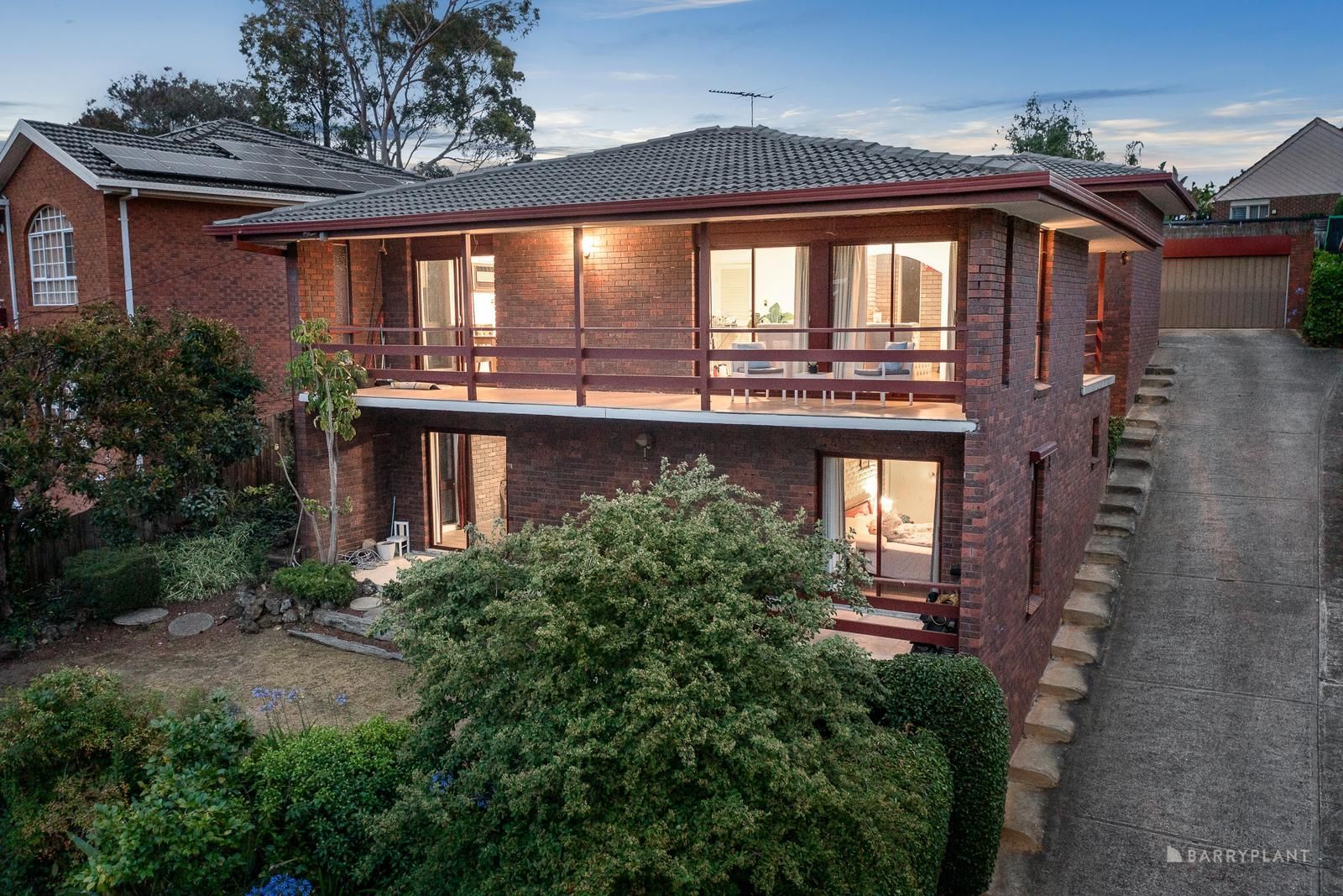 5 bedrooms House in 19 Ardgower Court TEMPLESTOWE LOWER VIC, 3107