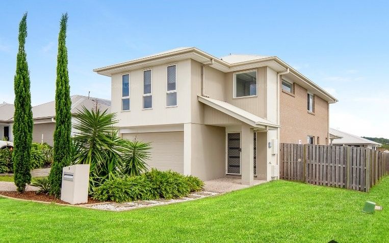 4 bedrooms House in 3 Peppertree Street PIMPAMA QLD, 4209