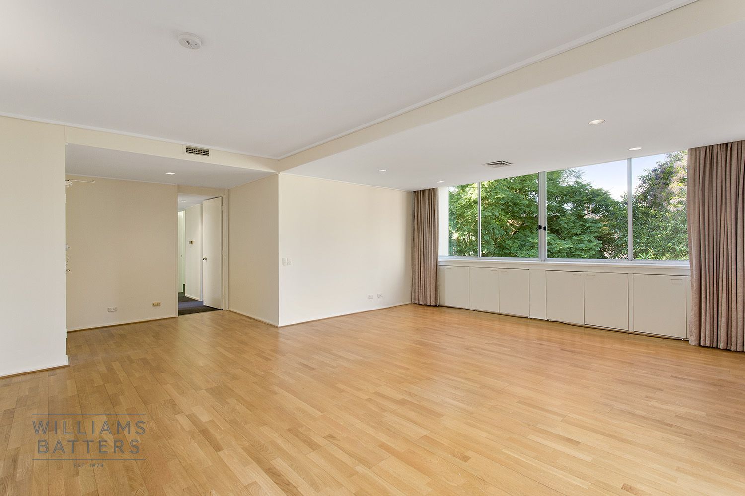 13/168 Toorak Road West, South Yarra VIC 3141, Image 2