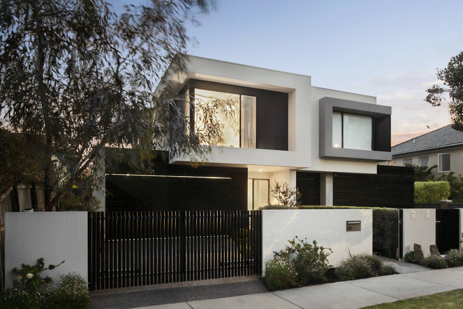 3 bedrooms House in 48b Ardoyne Street BLACK ROCK VIC, 3193