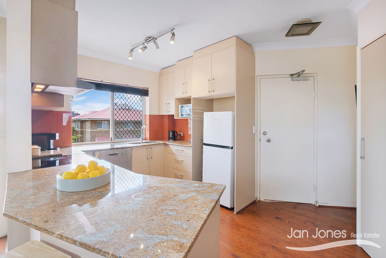 Unit 12/2 Surrey St, Nundah QLD 4012, Image 2