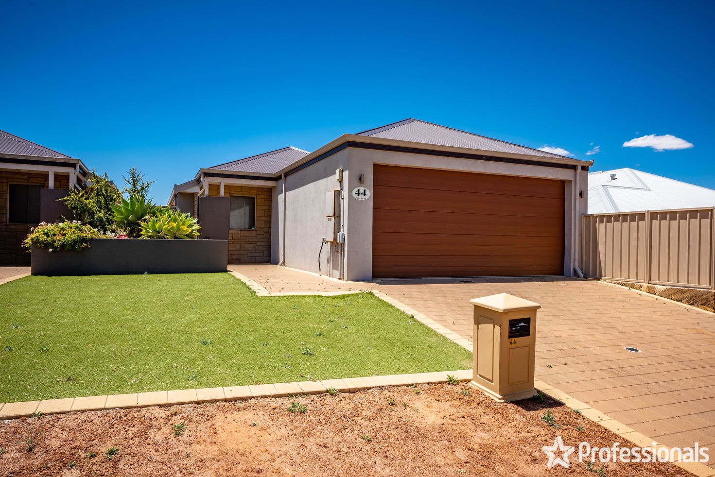 44 Derna Parade, Wandina WA 6530, Image 0