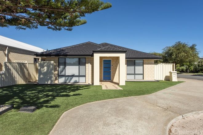 Picture of 64 Bancoura Parkway, SECRET HARBOUR WA 6173
