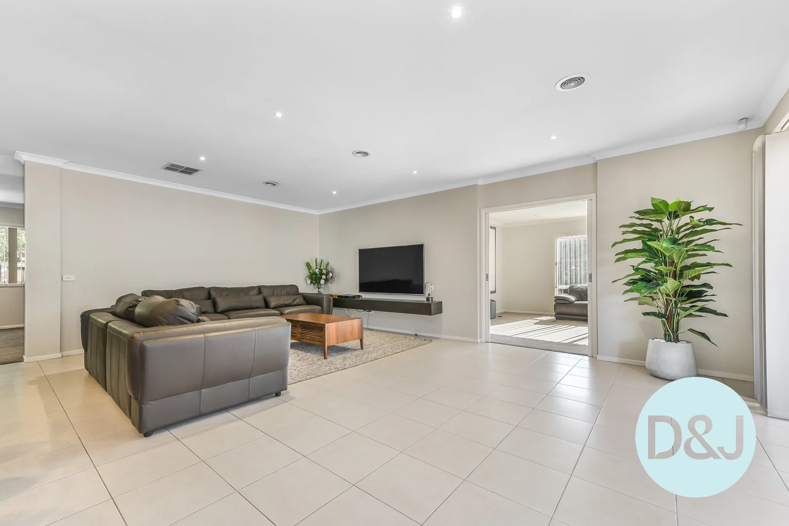 Additional image 2 of 54 Grices Rd, Berwick VIC 3806