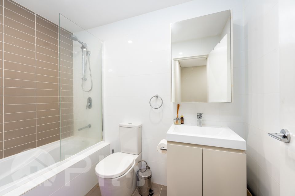 2 bedrooms Apartment / Unit / Flat in 23/147 Parramatta Rd GRANVILLE NSW, 2142