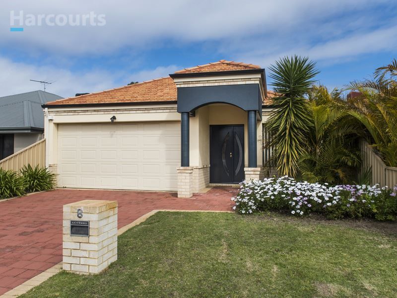 8 Old Trafford Avenue, Madeley WA 6065, Image 0