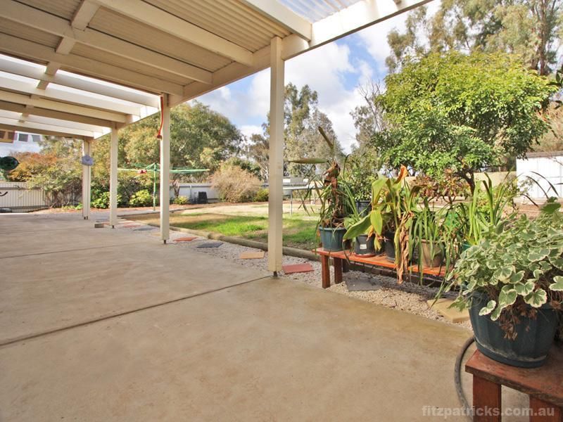 6 Doman Street, ESTELLA NSW 2650, Image 2