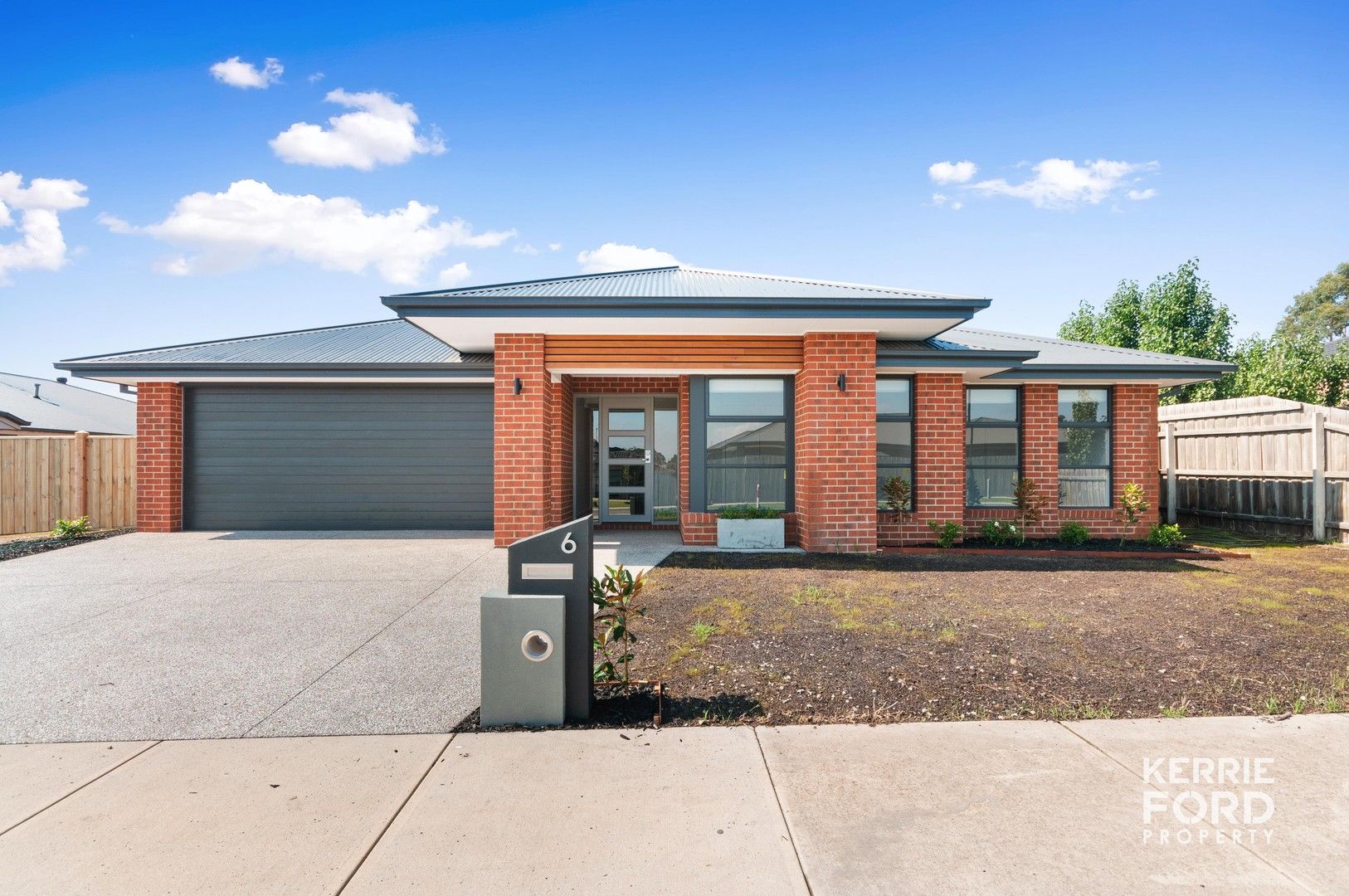 4 bedrooms House in 6 Simmental Road TRARALGON VIC, 3844