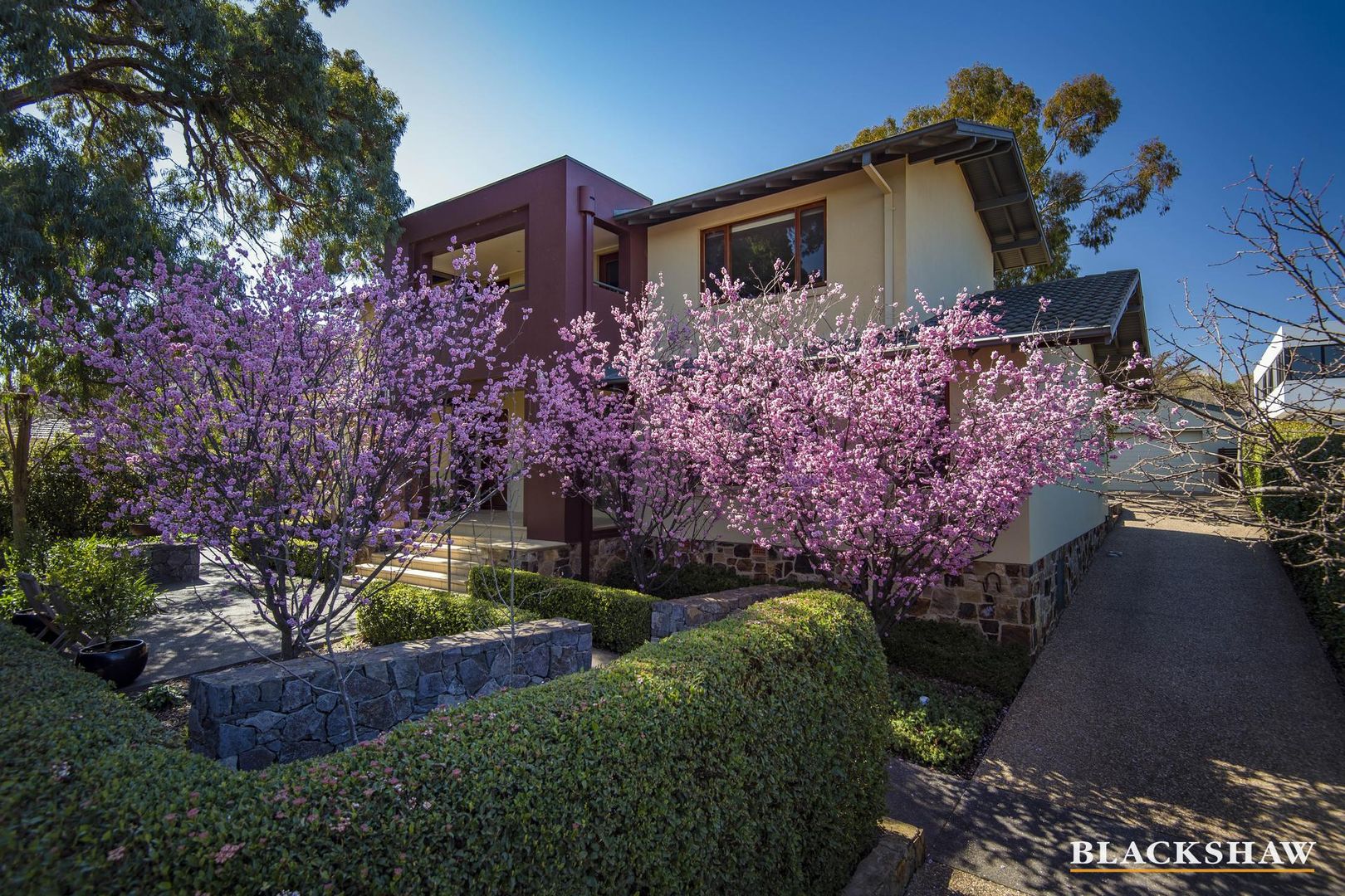 12 Clarke Street, Yarralumla ACT 2600, Image 2