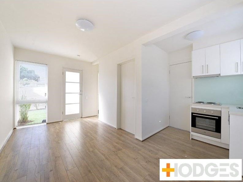 2 bedrooms Apartment / Unit / Flat in 8/18 Cochrane Street BRIGHTON VIC, 3186