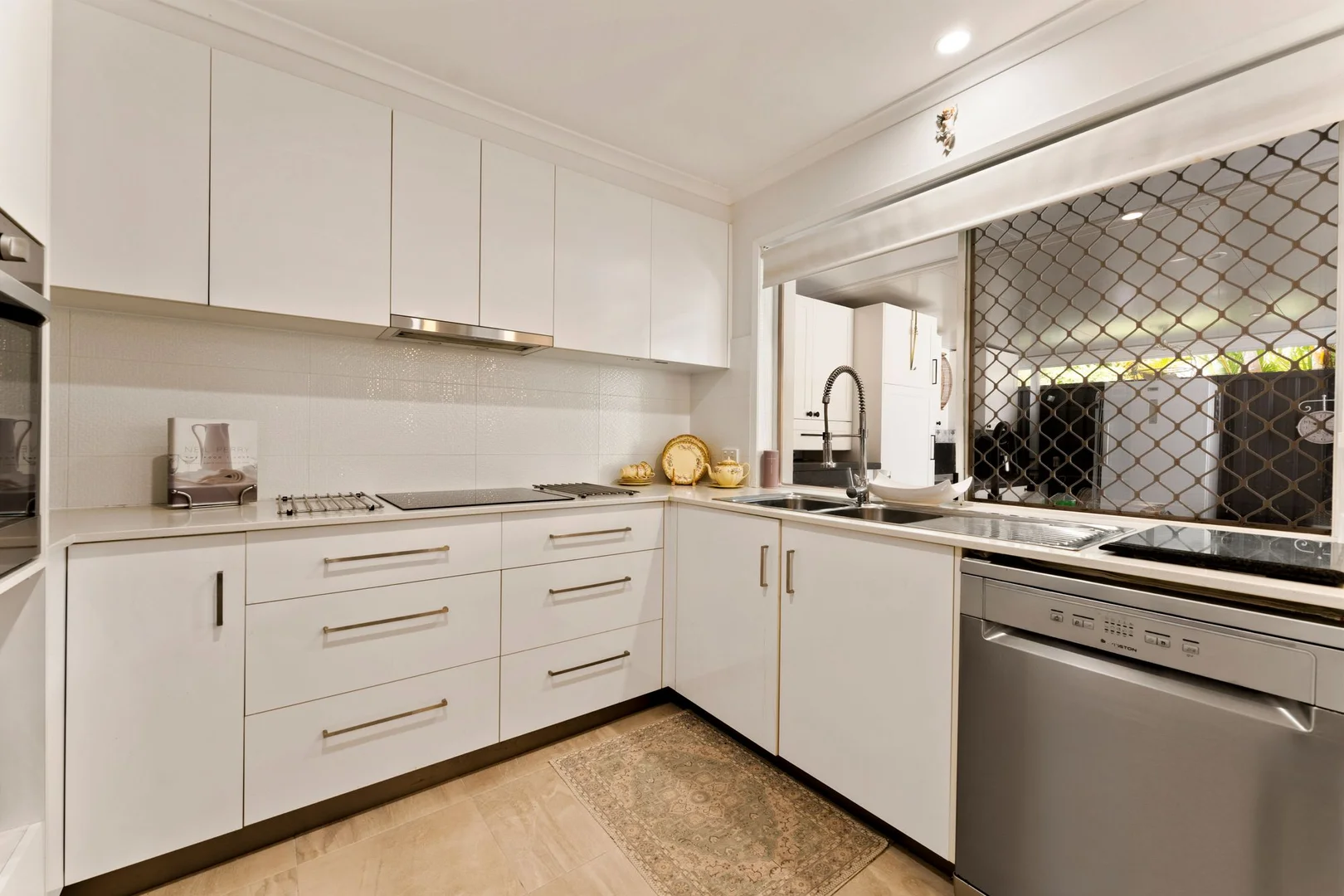 Additional image 13 of 1/12 Telopea Street, Labrador QLD 4215