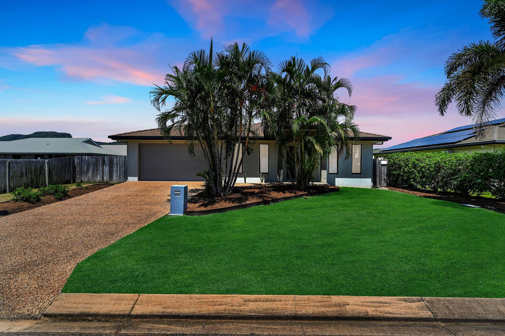 2 Sanderling Circuit, Kelso QLD 4815, Image 2