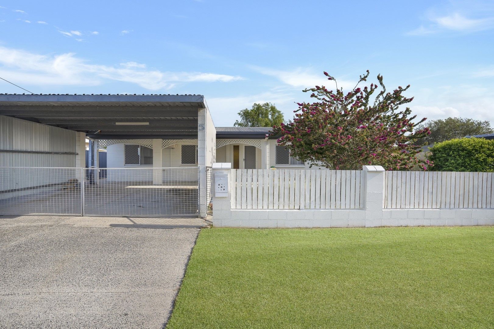 5 Yangoora Street, White Rock QLD 4868, Image 0