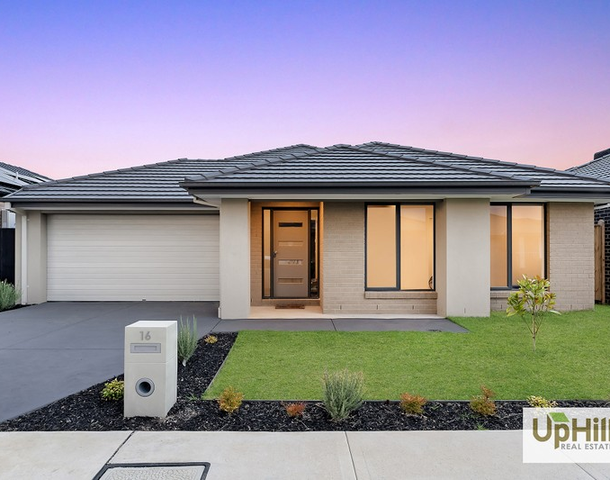 16 Andante Crescent, Clyde VIC 3978