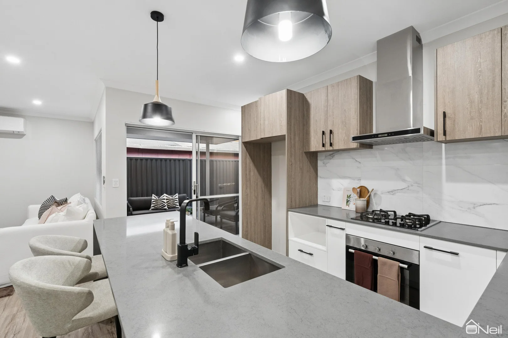 Additional image 12 of 2/11 Church Street, Kelmscott WA 6111