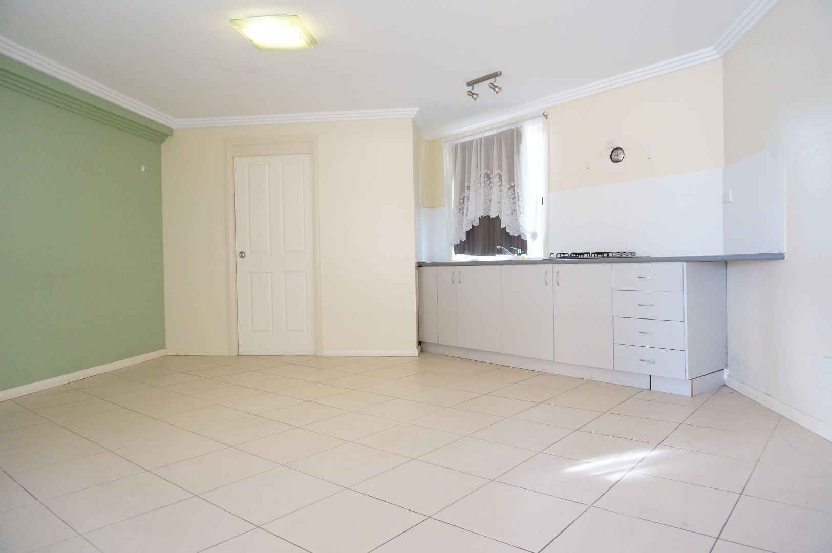 8A Carina Place, St Johns Park NSW 2176 House For Rent 350 Domain