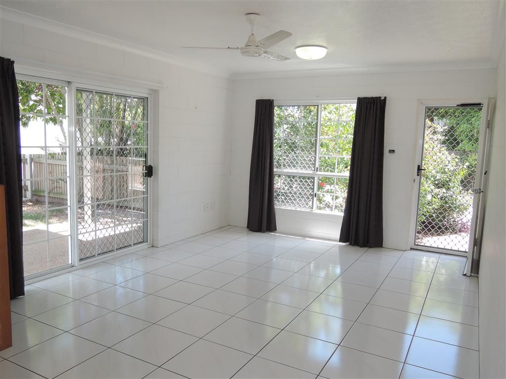 1/38 Park Street, Pimlico QLD 4812, Image 2