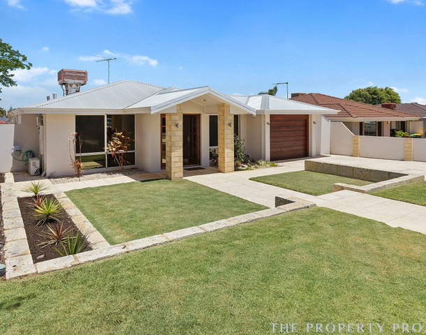 26 Richenda Court, Marangaroo WA 6064