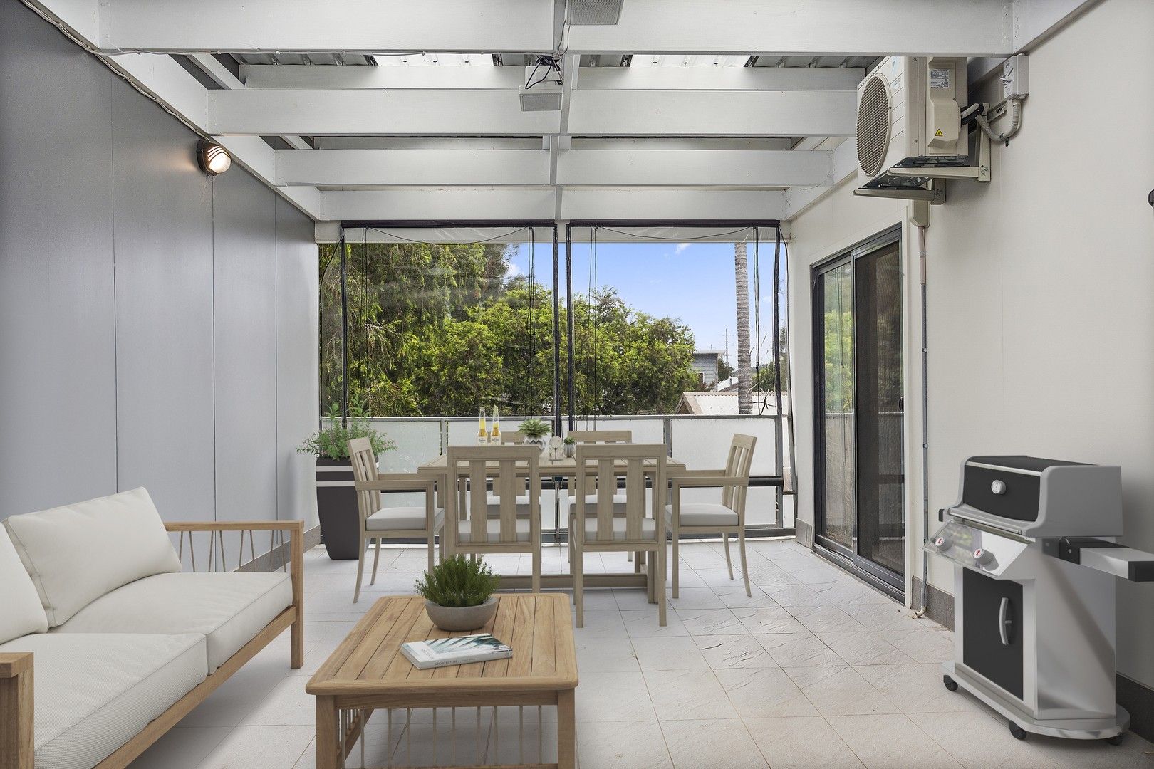 3 bedrooms Townhouse in 3/301 Princes Highway ALBION PARK RAIL NSW, 2527