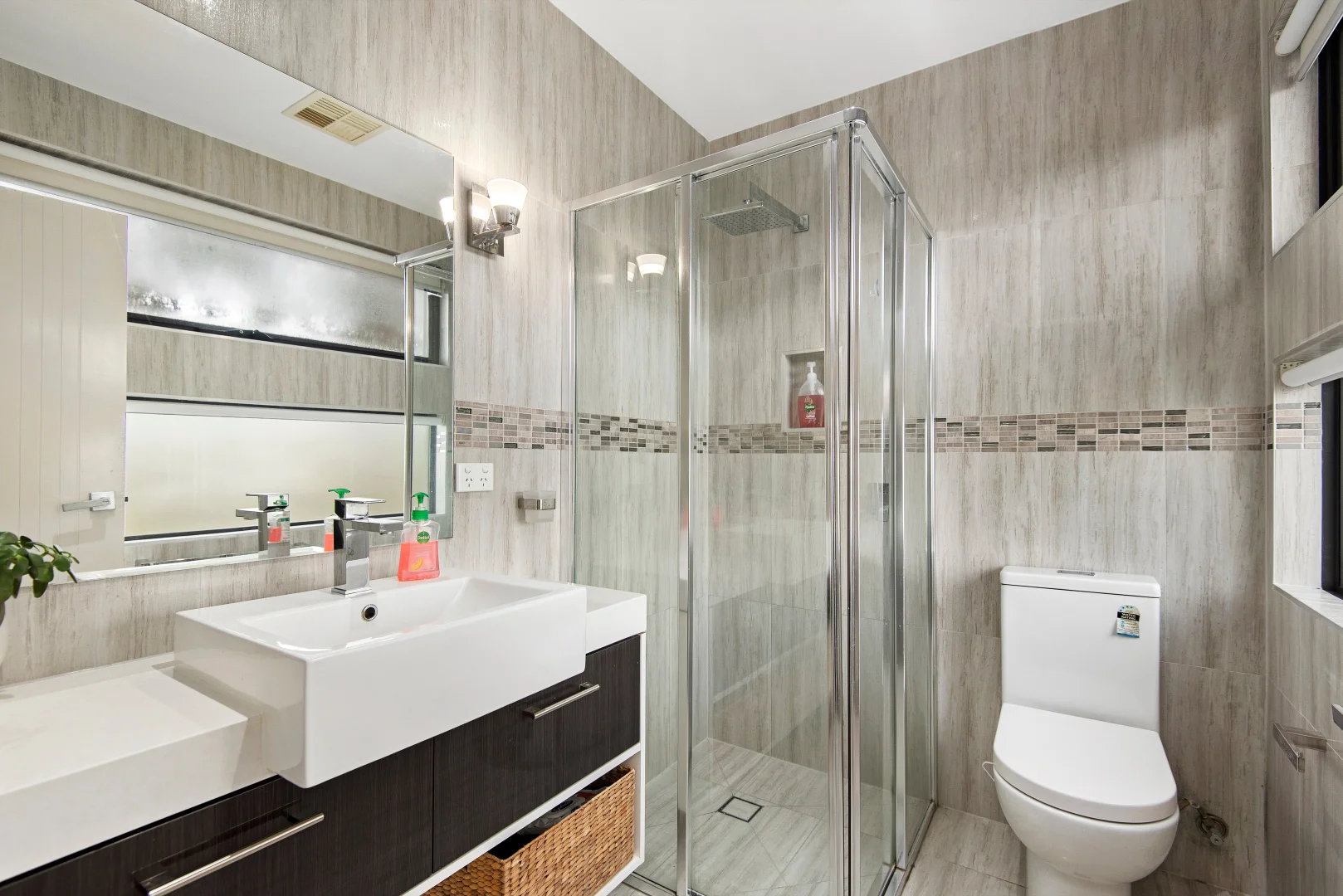 Additional image 6 of 1/17 St Clems Road, Doncaster East VIC 3109