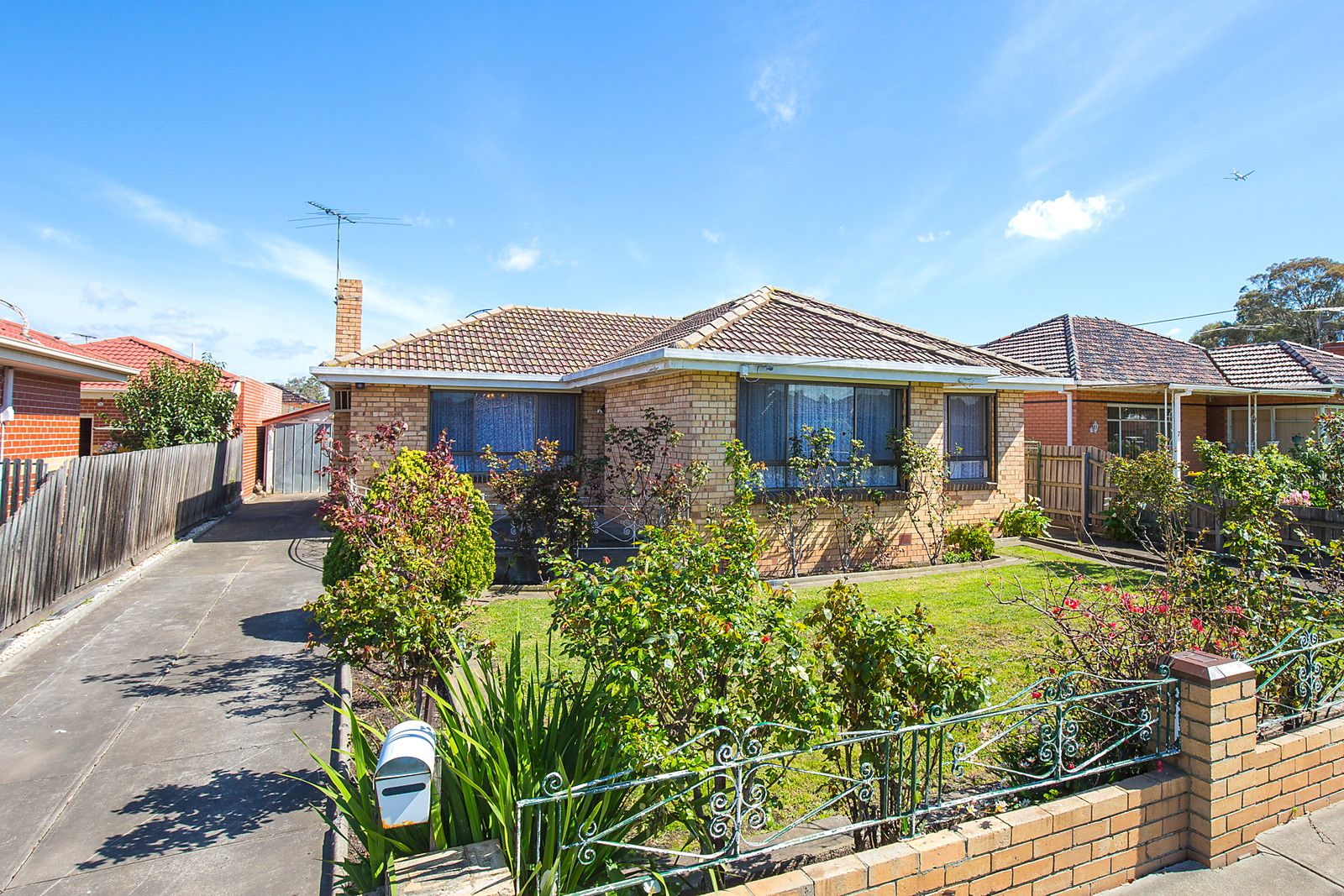 5 Raglan Street, Avondale Heights VIC 3034, Image 1