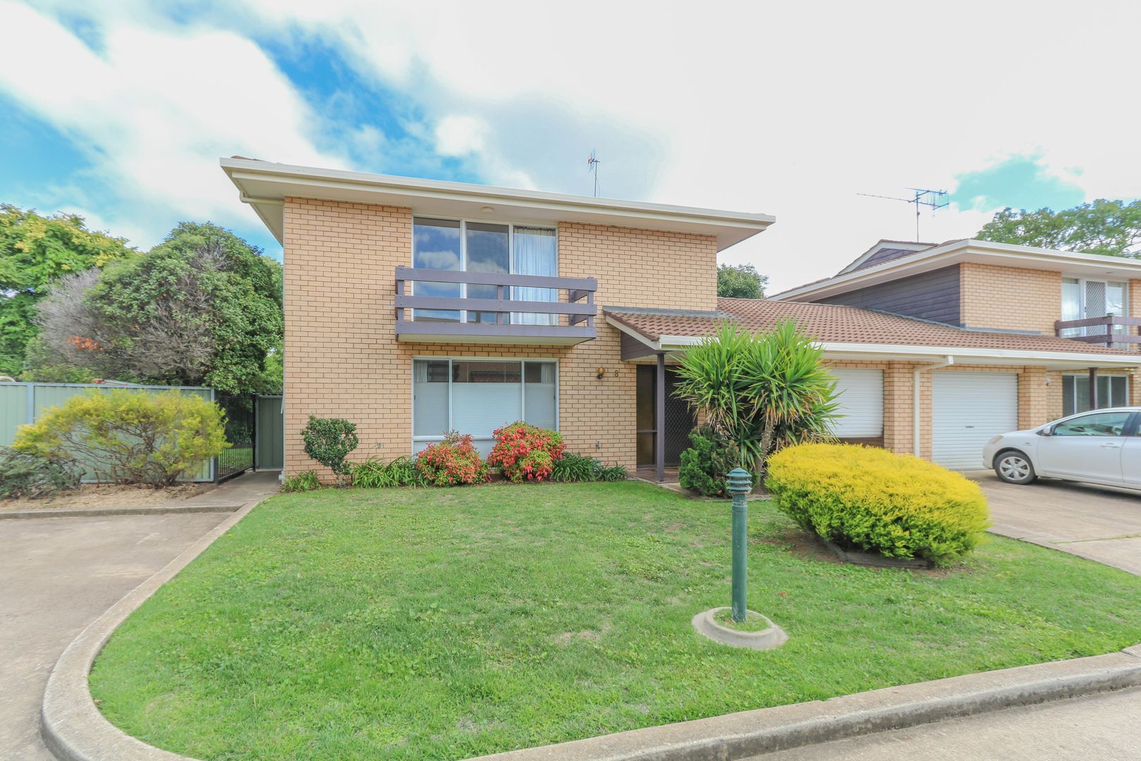 2 bedrooms Apartment / Unit / Flat in 8/75 Lambert Street BATHURST NSW, 2795