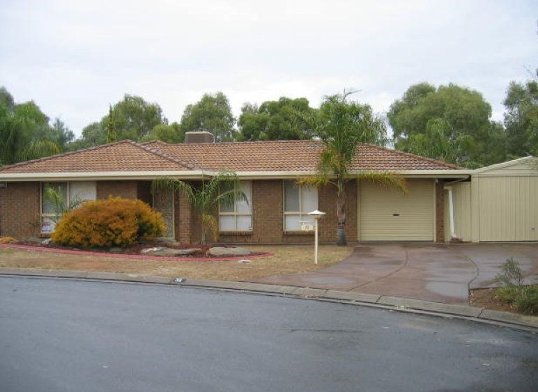 3 bedrooms House in 32 Coachhouse Drive GULFVIEW HEIGHTS SA, 5096