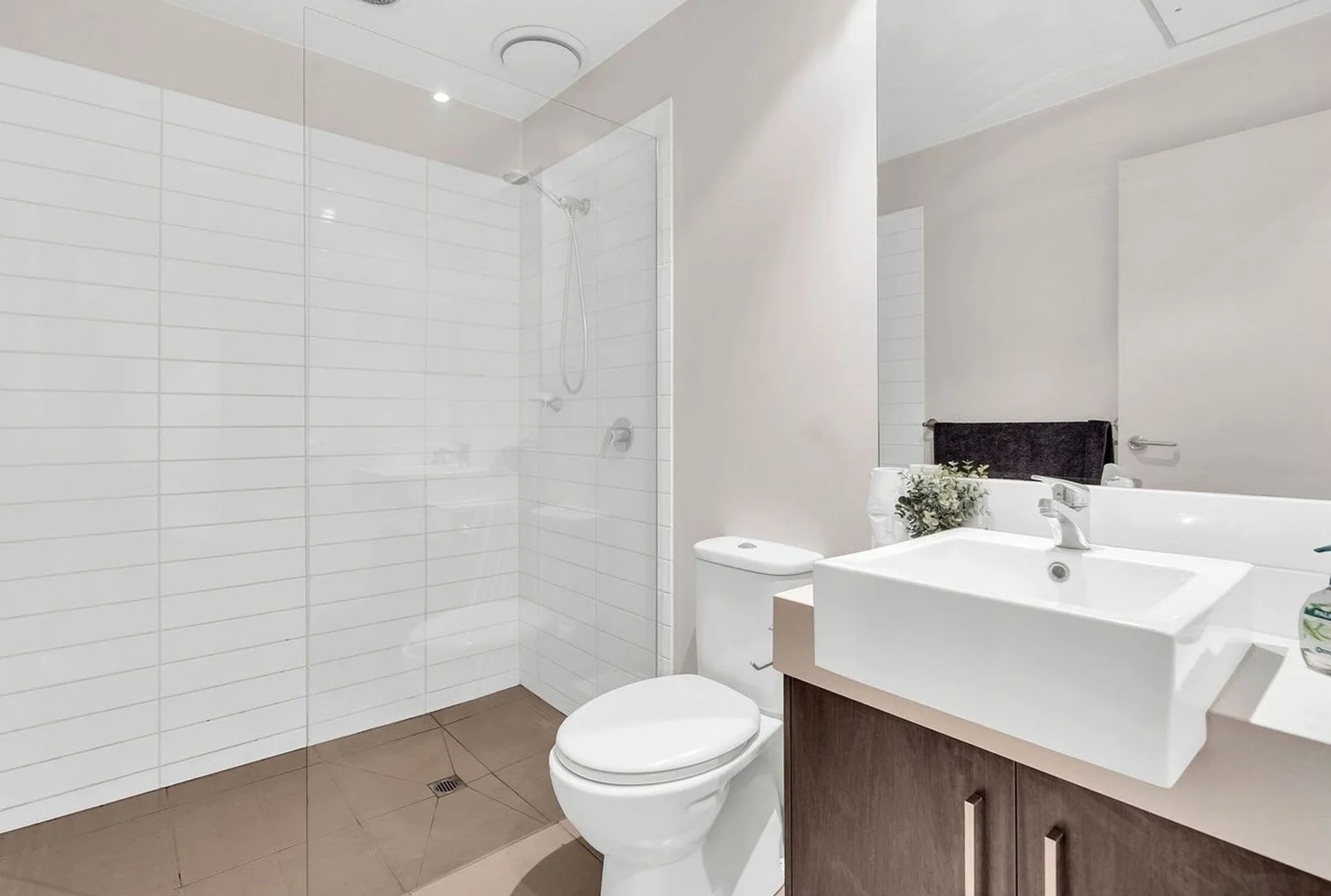 Additional image 8 of 101/201 Buckley Street, Essendon VIC 3040