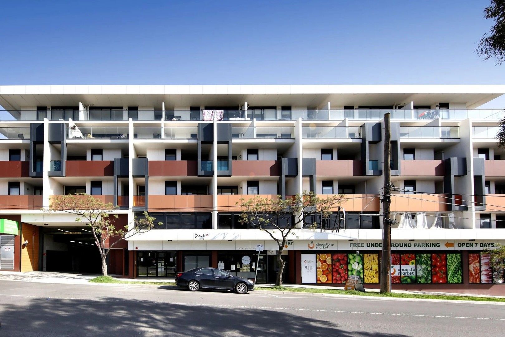 1 bedrooms Apartment / Unit / Flat in 311/70 Batesford Road CHADSTONE VIC, 3148