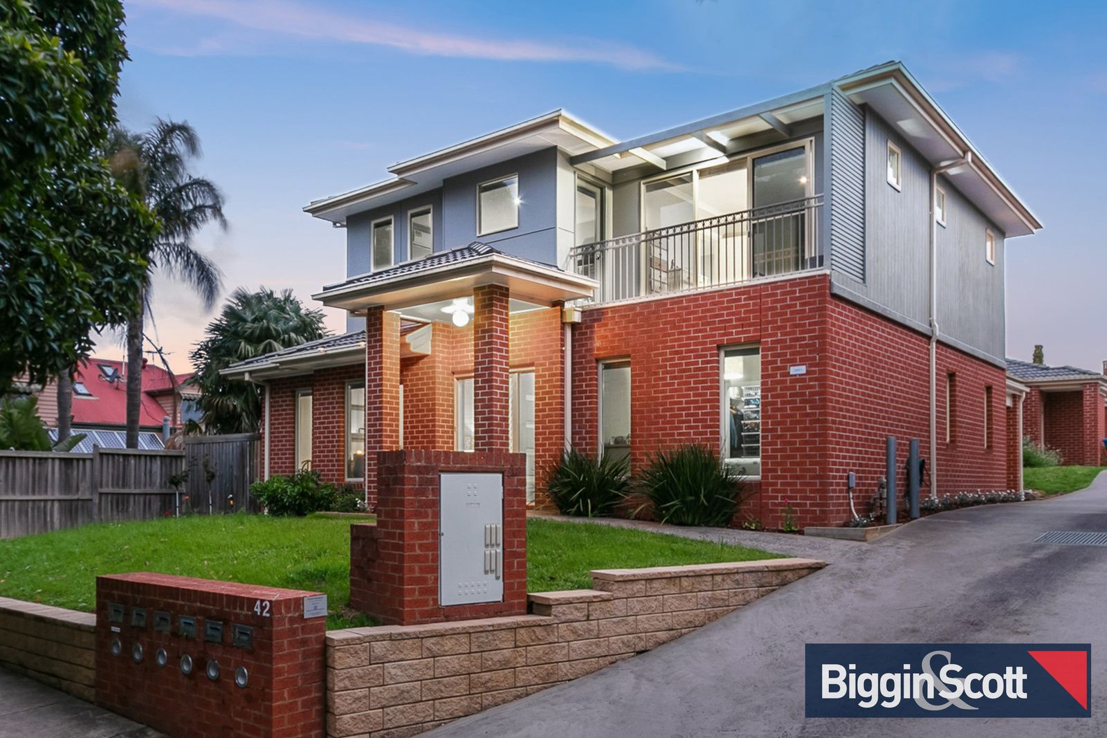 1/42-44 Inglis Road, Berwick VIC 3806