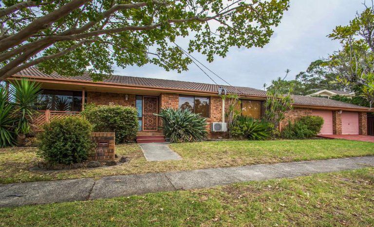 3 bedrooms House in 20 Woodlawn Drive TOONGABBIE NSW, 2146