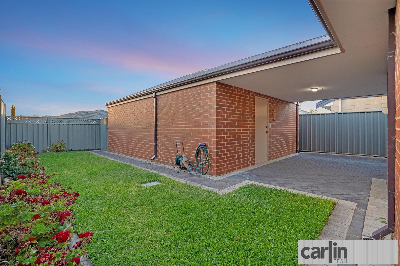 164 Lambeth Circle, Wellard WA 6170, Image 2