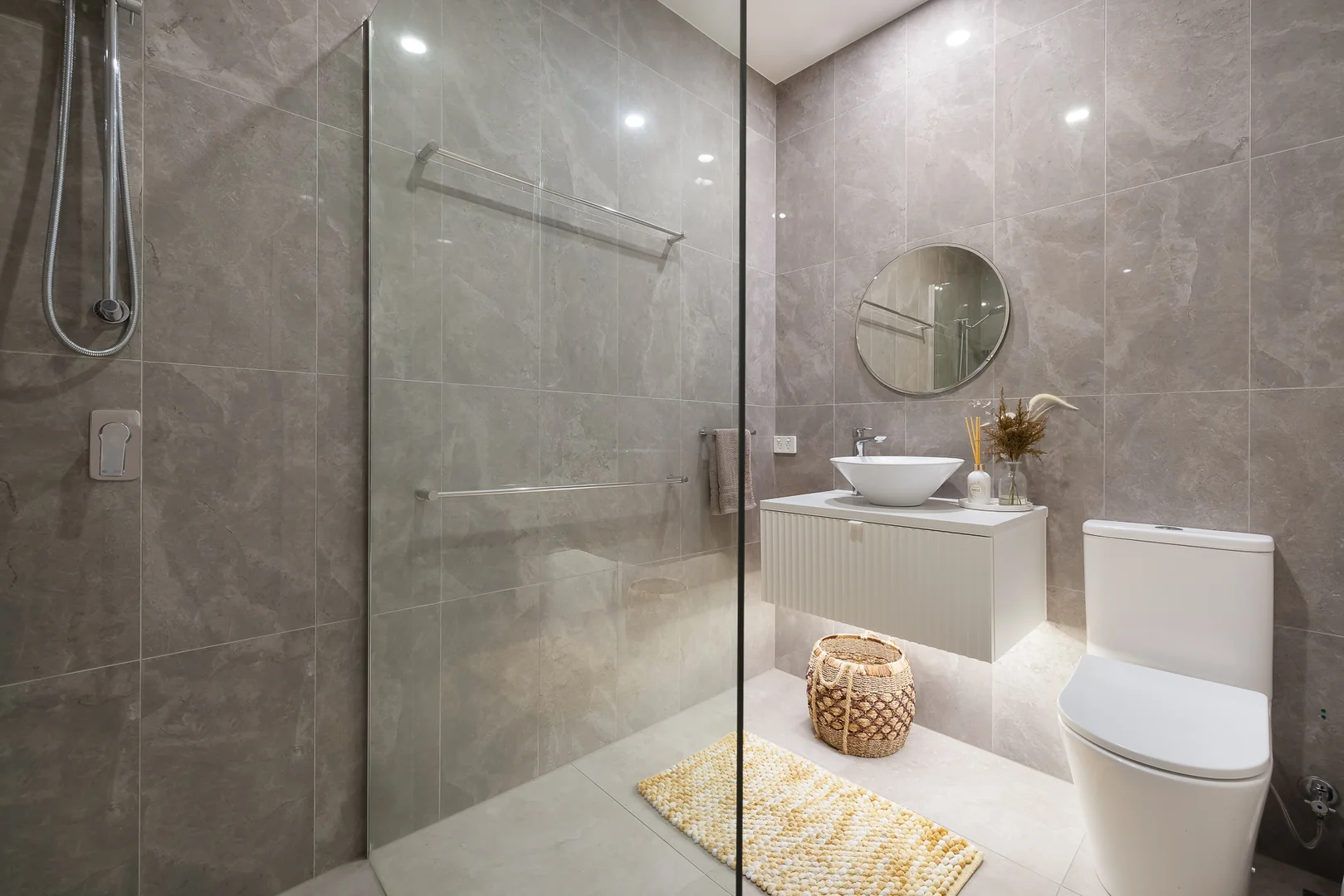 Additional image 17 of 802/6 Tarcoola Crescent, Chevron Island QLD 4217