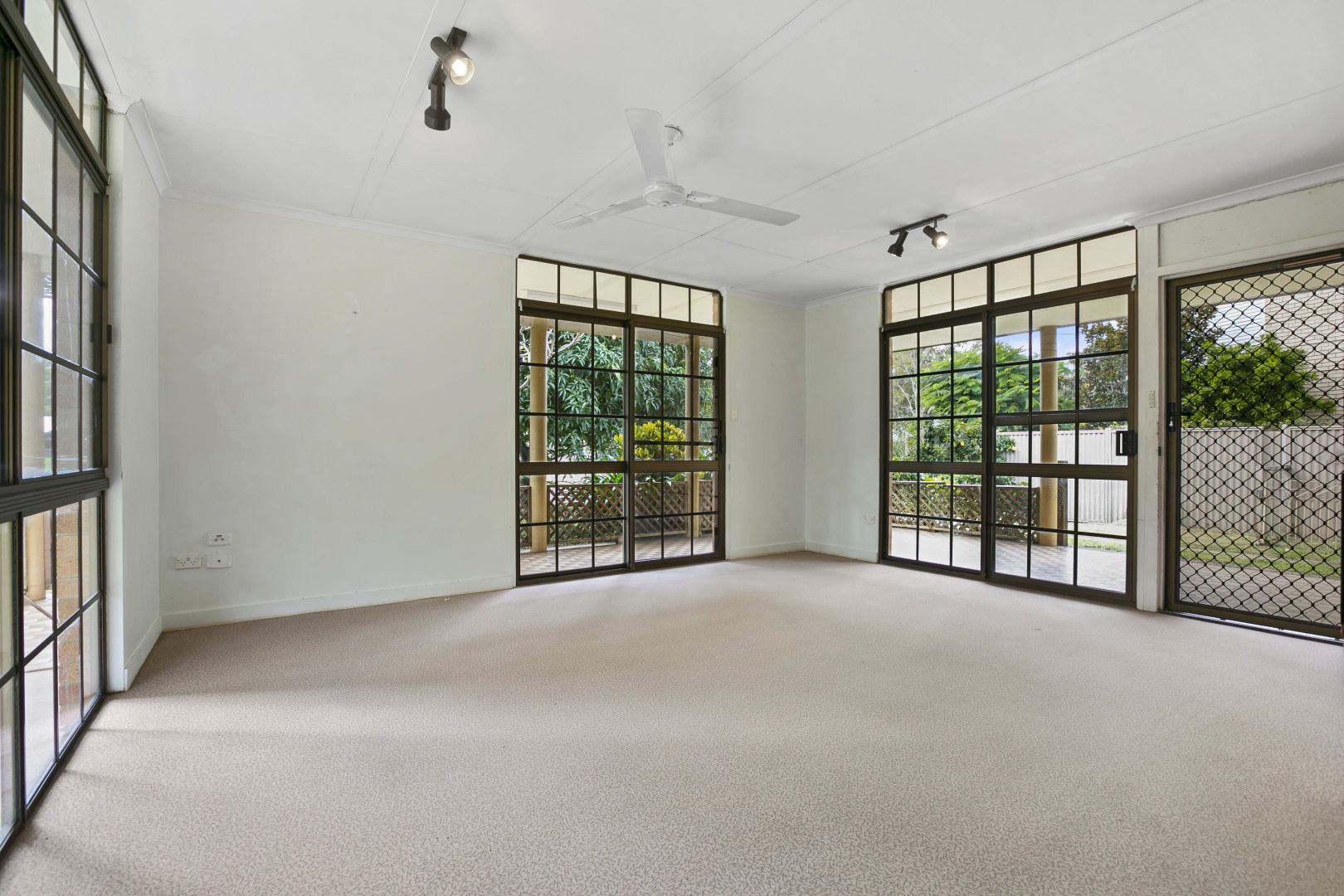 6 Gar Street, Tin Can Bay QLD 4580, Image 1