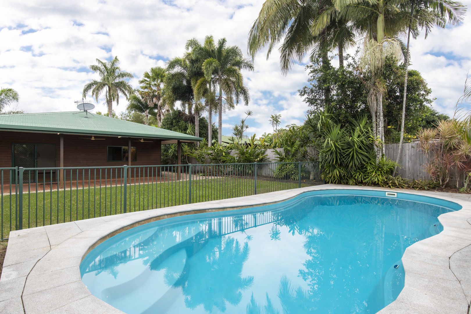 19 Thooleer Close, Cooya Beach QLD 4873, Image 2