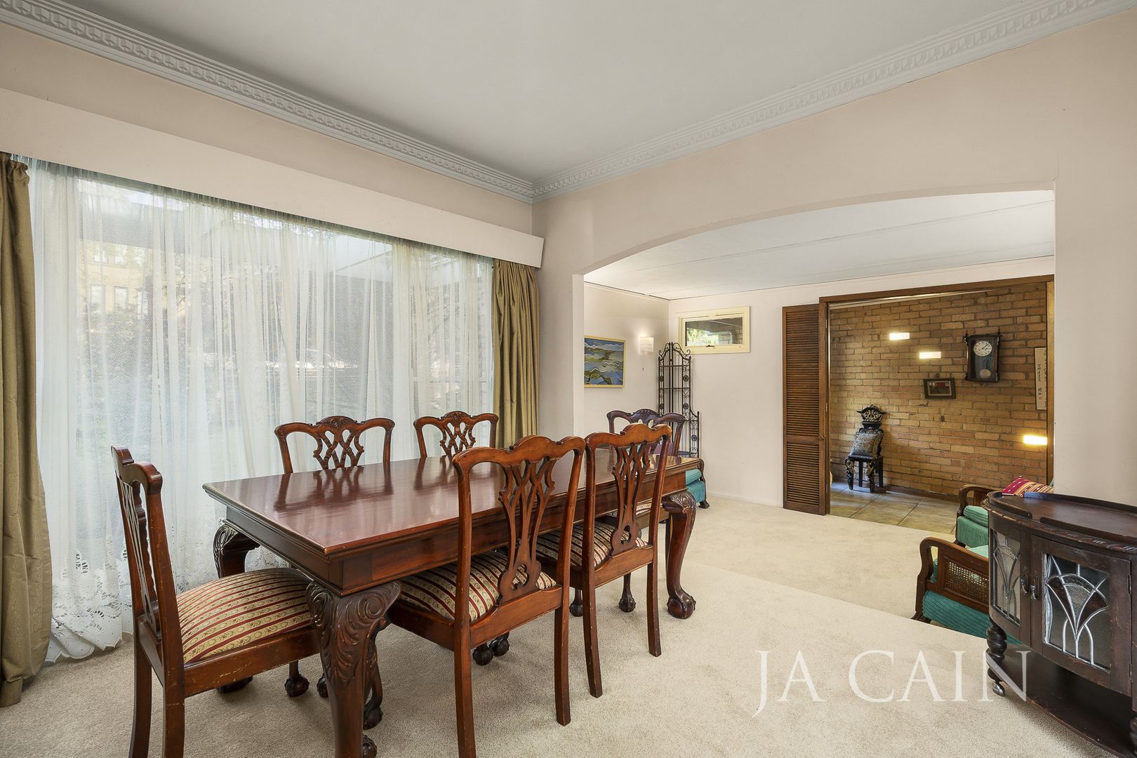 4 Highview Road, Balwyn North VIC 3104, Image 2