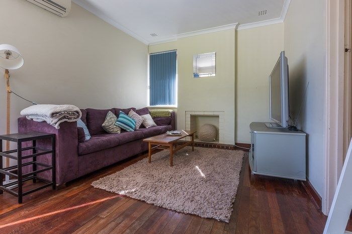 3 bedrooms House in 112 Manning Road WILSON WA, 6107