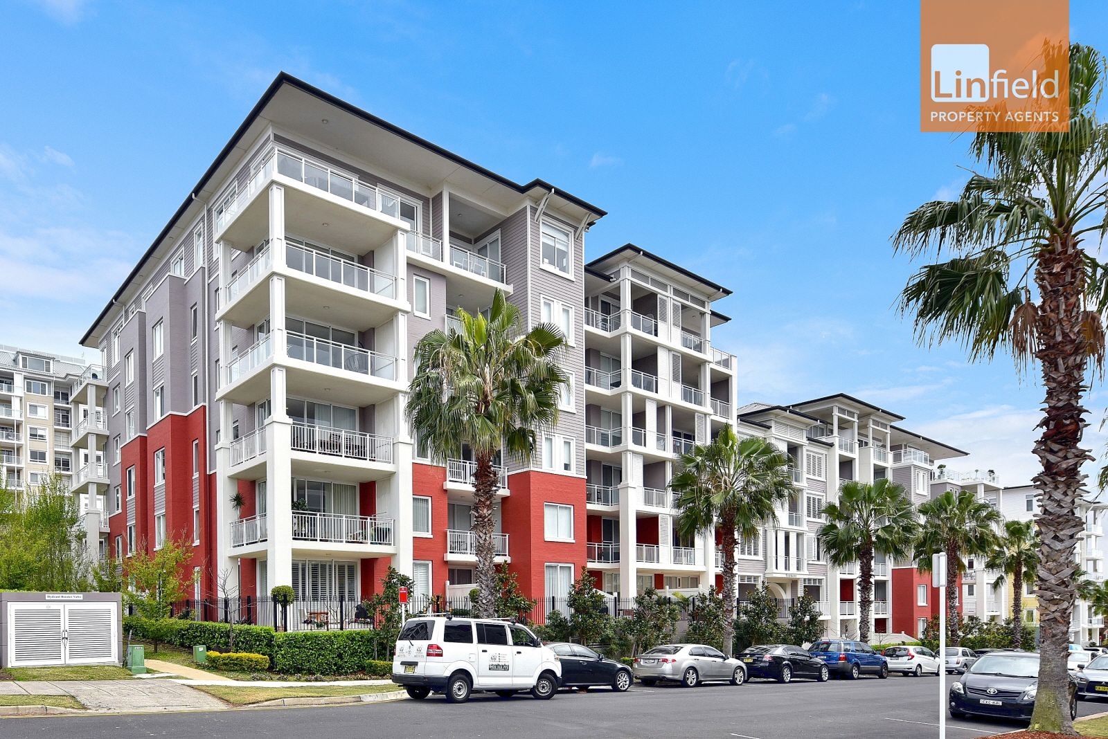 1 bedrooms Apartment / Unit / Flat in 703/2 Palm Avenue BREAKFAST POINT NSW, 2137