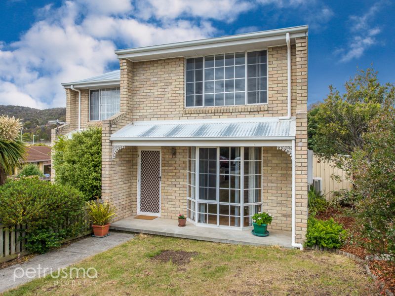 1/44 Topham Street, Rose Bay TAS 7015, Image 0