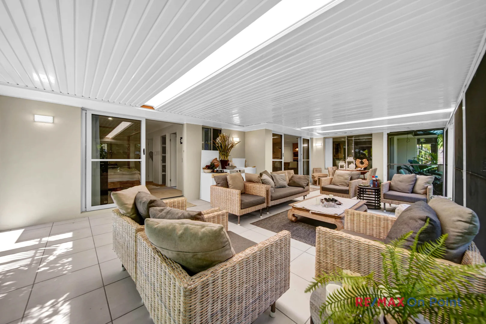 Additional image 21 of 8 Mooroondu Street, Coochiemudlo Island QLD 4184