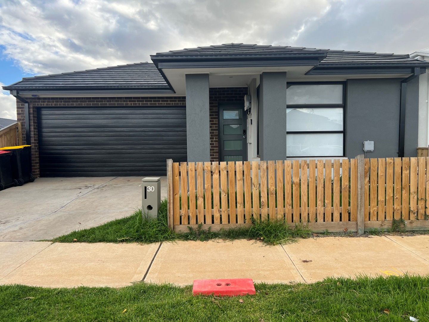 4 bedrooms House in 30 Derrimut Street ROCKBANK VIC, 3335