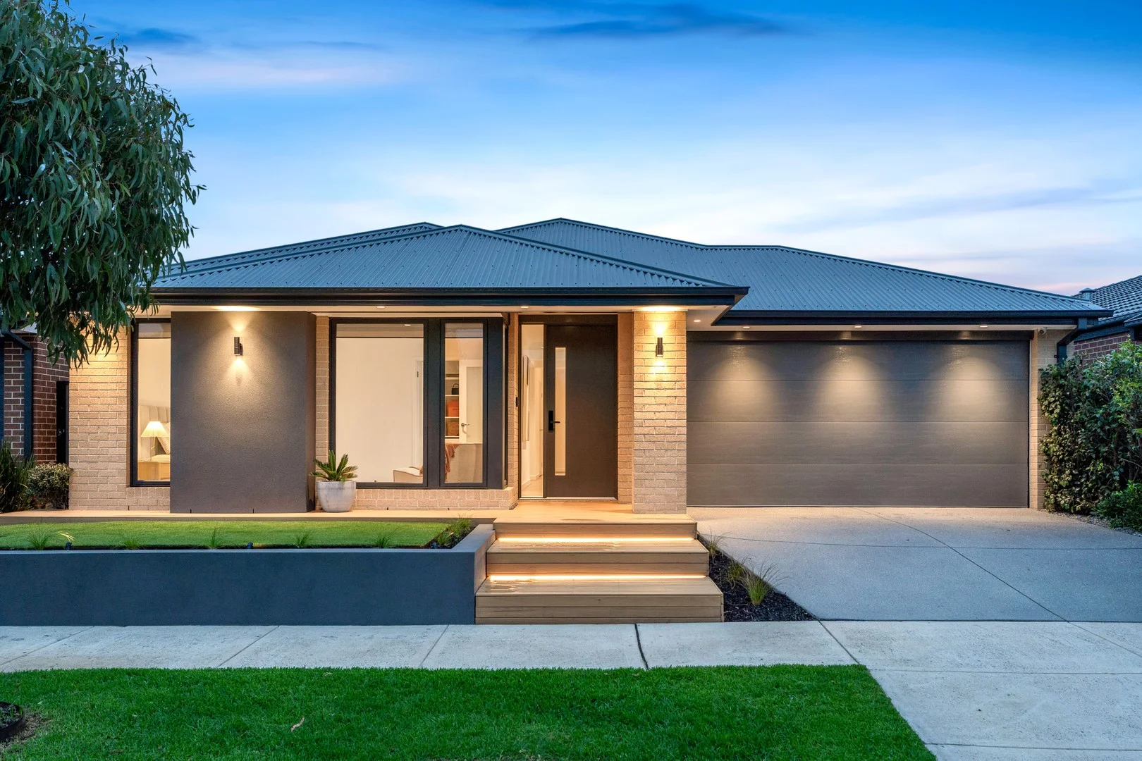 42 Gossia Avenue, Craigieburn VIC 3064