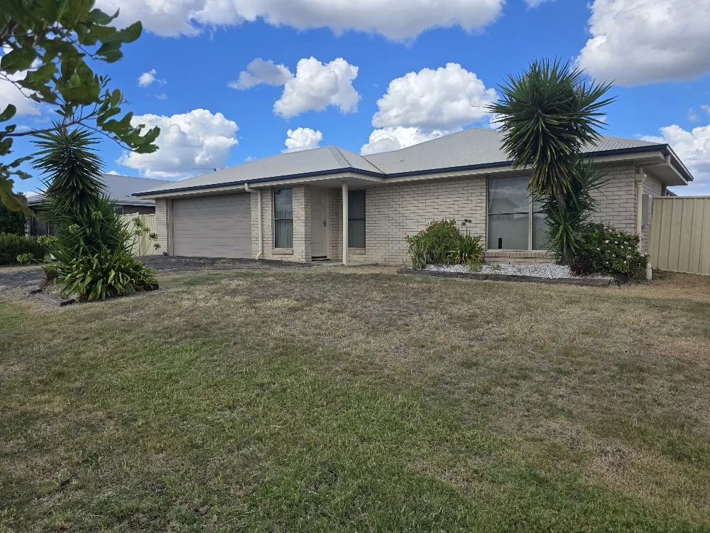 27 Mary St, Dalby QLD 4405