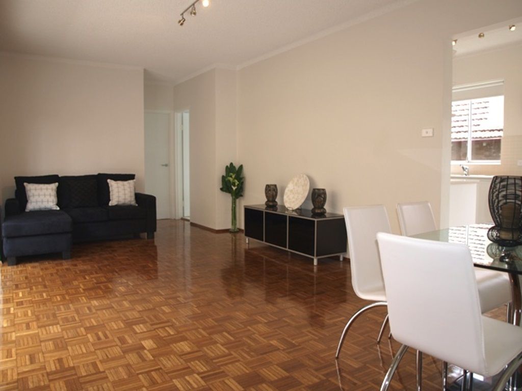 1/17 Carr Street, Coogee NSW 2034, Image 2